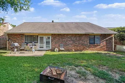 3916 Longmeadow Way, Fort Worth, TX 76133 - Photo 27