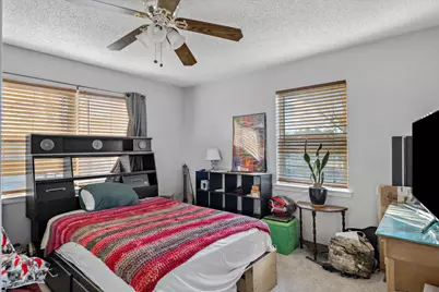542 S Houston Street, Edgewood, TX 75117 - Photo 9