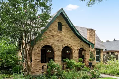 2502 Burlington Boulevard, Dallas, TX 75211 - Photo 3