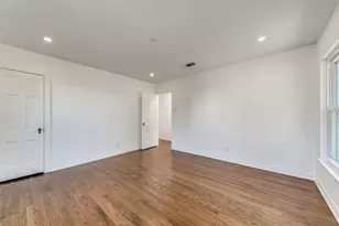 5119 Maple Springs Blvd, Dallas, TX 75235 - Photo 13