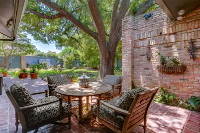 6620 Clubhouse Circle, Dallas, TX 75240 - Photo 27