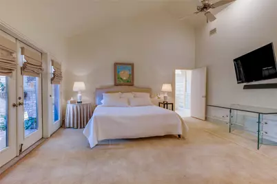 6620 Clubhouse Circle, Dallas, TX 75240 - Photo 17