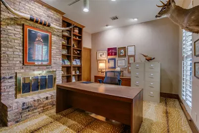 6620 Clubhouse Circle, Dallas, TX 75240 - Photo 15