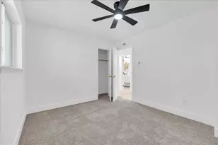 6631 Hunters Ridge Dr, Dallas, TX 75248 - Photo 19