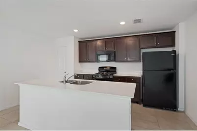 14045 Ilderton Street, Pilot Point, TX 76258 - Photo 5