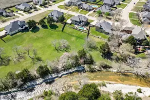 303 Fountain Creek Ct, Ovilla, TX 75154 - Photo 15