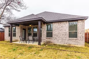 401 14th St, Grand Prairie, TX 75051 - Photo 21