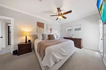1922 Euclid Avenue #D, Dallas, TX 75206 - Photo 11