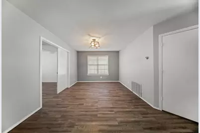 5501 Stoney Glen Drive, Mesquite, TX 75150 - Photo 5
