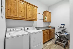 111 Flying Diamond Dr, Springtown, TX 76082 - Photo 27