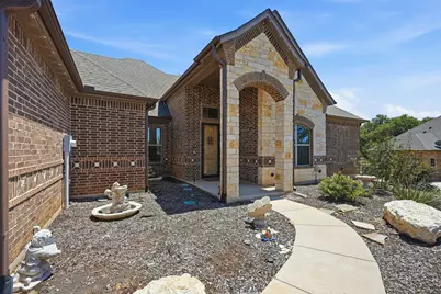 111 Flying Diamond Drive, Springtown, TX 76082 - Photo 5