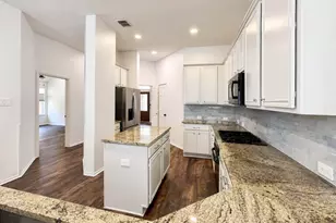 9903 Presthope Dr, Frisco, TX 75035 - Photo 3