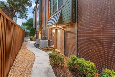 5875 Ross Avenue #4, Dallas, TX 75206 - Photo 3