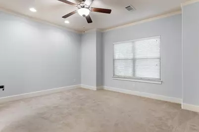 5875 Ross Avenue #4, Dallas, TX 75206 - Photo 13