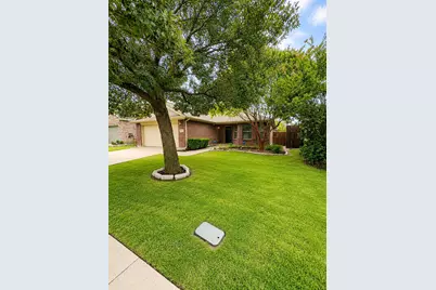 1516 Canary Drive, Little Elm, TX 75068 - Photo 3