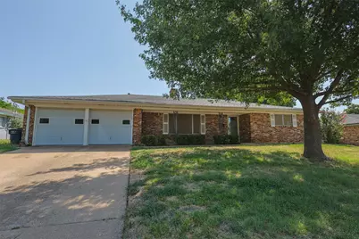 7601 Trimble Drive, Fort Worth, TX 76134 - Photo 1