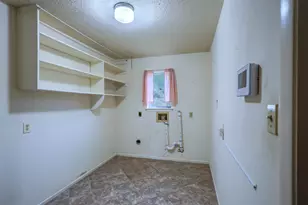 7601 Trimble Dr, Fort Worth, TX 76134 - Photo 15