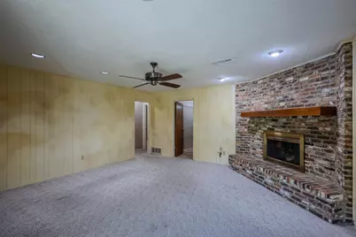 7601 Trimble Drive, Fort Worth, TX 76134 - Photo 7