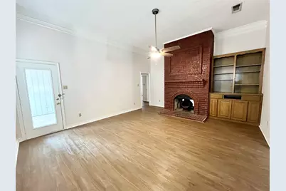 6105 Paradise Drive, Arlington, TX 76001 - Photo 9