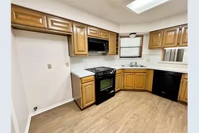 6105 Paradise Drive, Arlington, TX 76001 - Photo 5