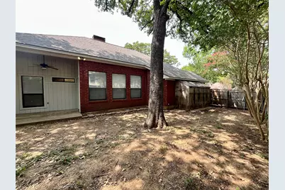 6105 Paradise Drive, Arlington, TX 76001 - Photo 27