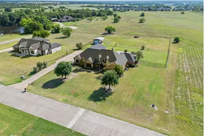 1354 Shadow Lakes Drive, Wills Point, TX 75169 - Photo 25