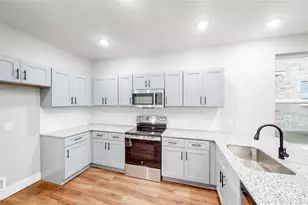 3701 Bonnie Brae St, Denton, TX 76226 - Photo 11