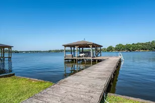 727 Callender Lake Dr, Murchison, TX 75778 - Photo 1