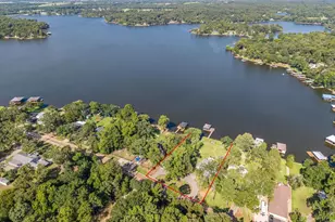 727 Callender Lake Dr, Murchison, TX 75778 - Photo 1