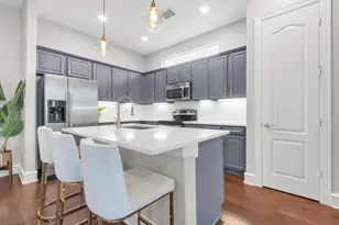 2100 N Fitzhugh Ave, Dallas, TX 75204 - Photo 5