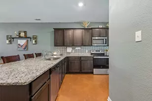 148 Bandana Cir, Newark, TX 76071 - Photo 7