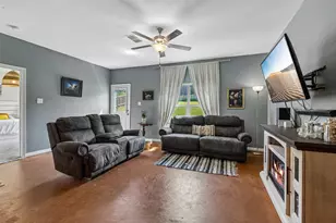 148 Bandana Cir, Newark, TX 76071 - Photo 3
