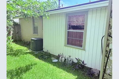 2613 Syracuse Drive, Irving, TX 75062 - Photo 9