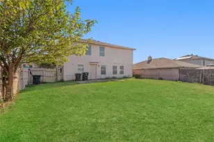 5437 New Castleton Ln, Fort Worth, TX 76135 - Photo 31