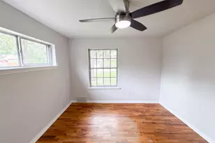 8839 Sweetwater Dr, Dallas, TX 75228 - Photo 15