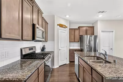614 Auburn Forest Drive, Princeton, TX 75407 - Photo 5