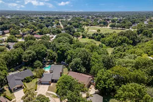 3901 White Oak Ct, Flower Mound, TX 75028 - Photo 35
