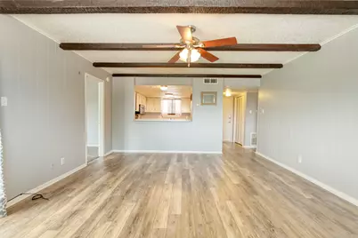 109 Harbor Drive #205, Runaway Bay, TX 76426 - Photo 7