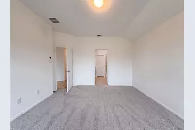 748 Wylie Street, Crowley, TX 76036 - Photo 7