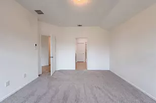 748 Wylie St, Crowley, TX 76036 - Photo 7