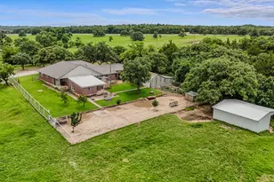 339 Colwell Rd, Forestburg, TX 76239 - Photo 3