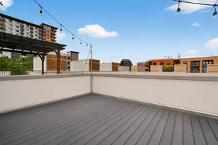 3210 Carlisle St, Dallas, TX 75204 - Photo 25