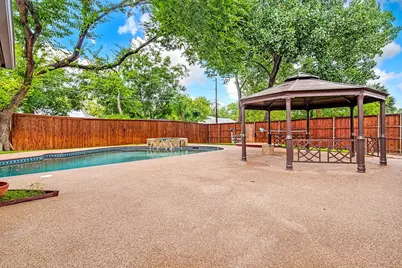 7700 Hunt Drive, North Richland Hills, TX 76182 - Photo 27
