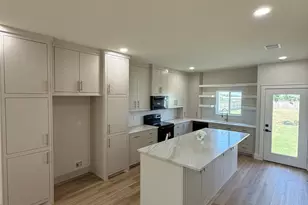 413 N Cleburne Whitney Rd, Rio Vista, TX 76093 - Photo 5