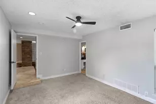 4927 Stage Line Dr, Arlington, TX 76017 - Photo 13