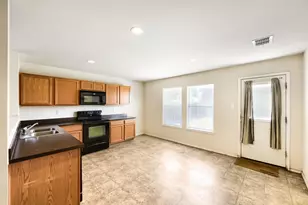16909 Fenwick Ct, Fort Worth, TX 76247 - Photo 9