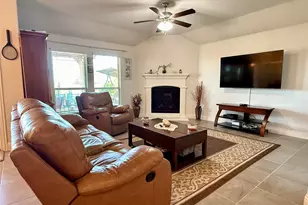 2704 Ainsworth Rd, Aubrey, TX 76227 - Photo 11
