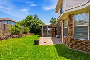 1612 Lakeside Dr, Glenn Heights, TX 75154 - Photo 31