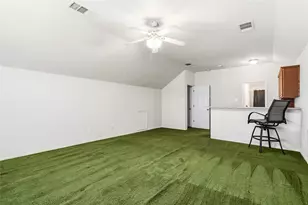 1612 Lakeside Dr, Glenn Heights, TX 75154 - Photo 3