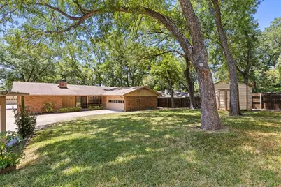 1611 Phyllis Court, Irving, TX 75060 - Photo 3